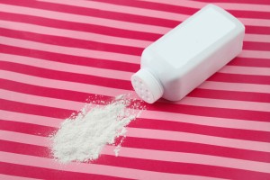 Mẹo làm đẹp đơn giản từ phấn rôm