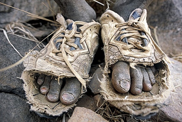 Câu chuyện, câu chuyện đôi giày rách và những đồng xu, cảm xúc ra sao khi đọc được câu chuyện này