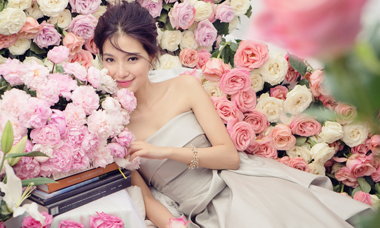 Phụ nữ, người phụ nữ phải ý thức về vẻ đẹp của mình, phụ nữ thành đạt họ có vốn kiến thức rộng về nét đẹp