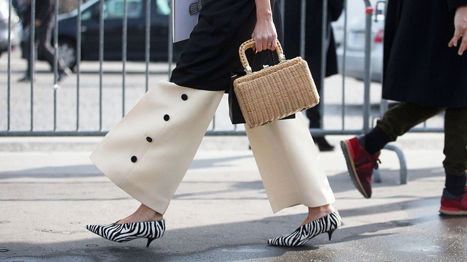 Kitten heel, giày kitten heel, sự trở lại của giày kitten heel